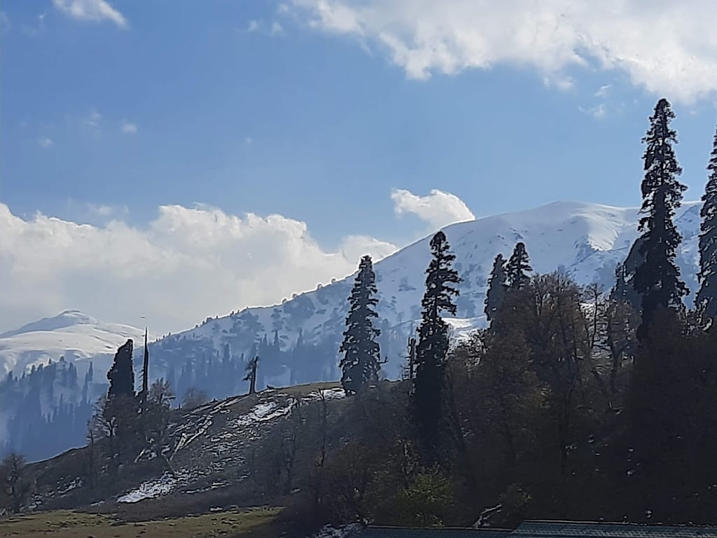 Gulmarg, the heaven in Jammu and Kashmir
